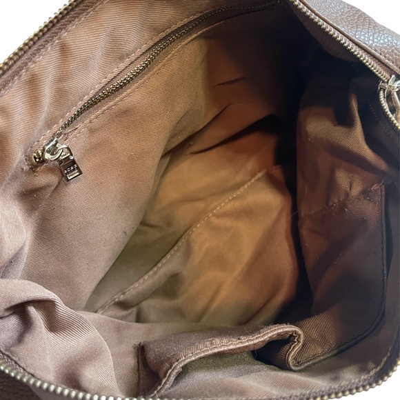 BCBG Brown Tote Shoulder Bag w/matching Removable Pouch - Picture 8 of 11